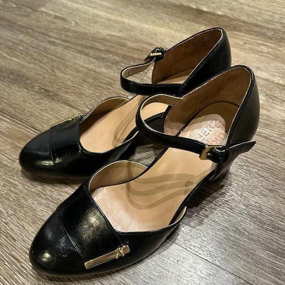 Naturalizer Black Mary Jane Pump Heel - Picture 7 of 7